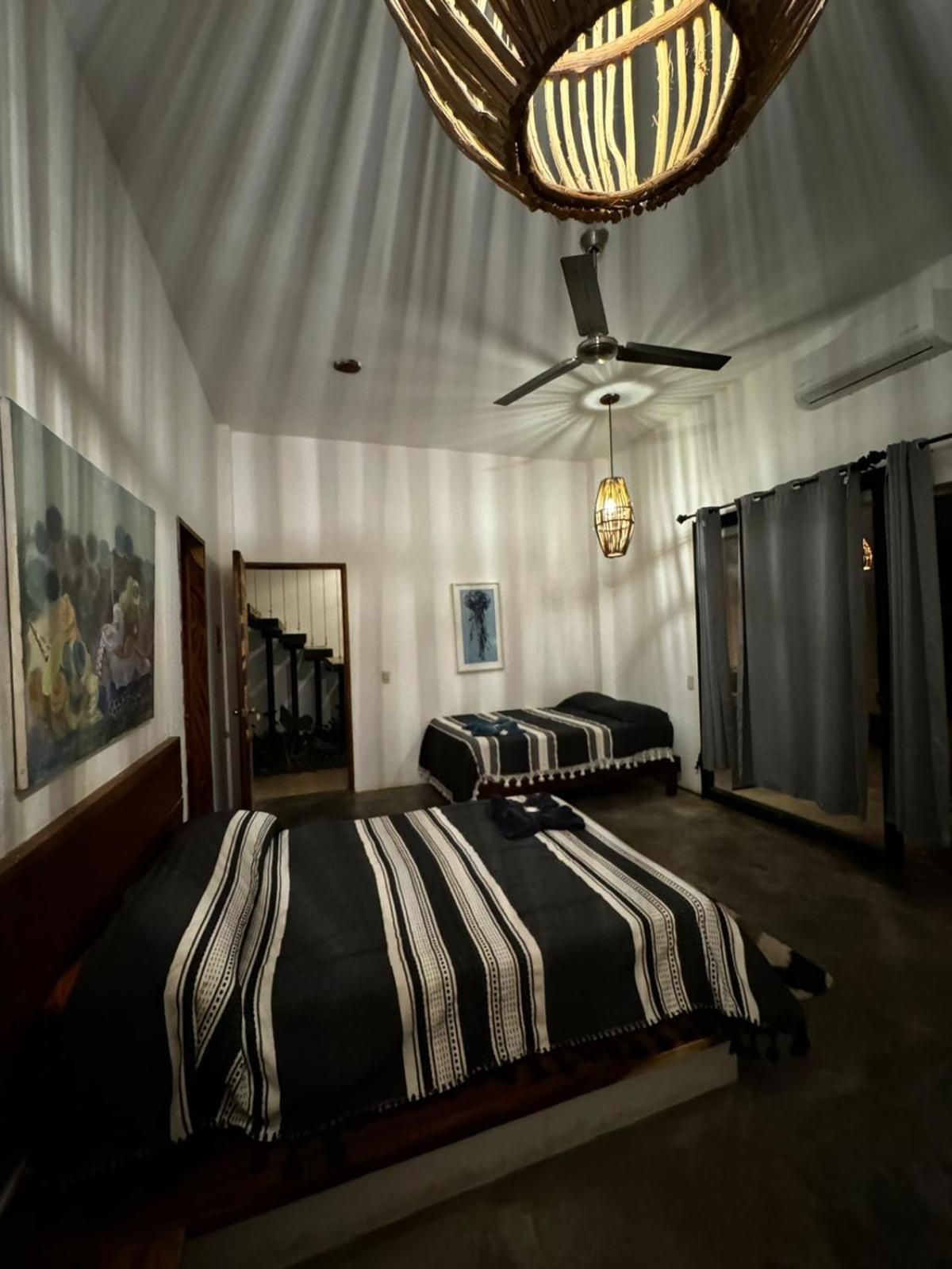 Dada Hotel Santa Maria Colotepec Bagian luar foto